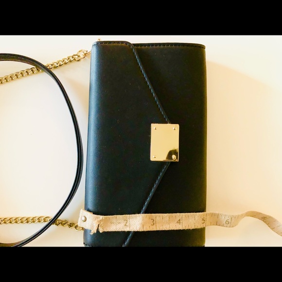 Express crossbody bag - Picture 10 of 13